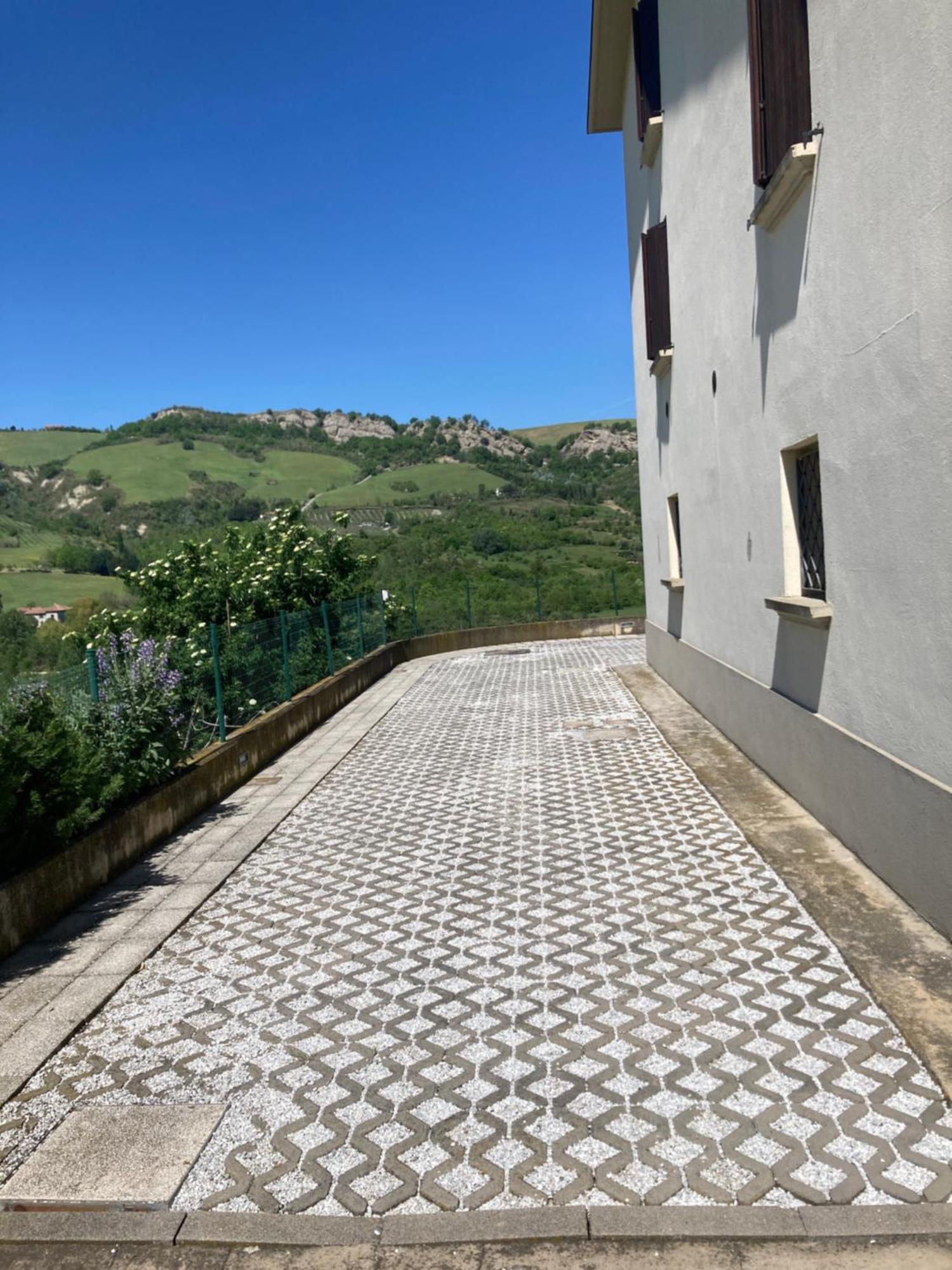 Ca' Vanello Borgo Tossignano Exterior foto