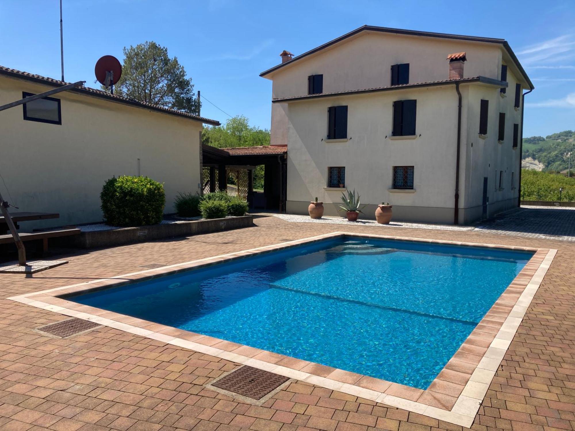 Ca' Vanello Borgo Tossignano Exterior foto